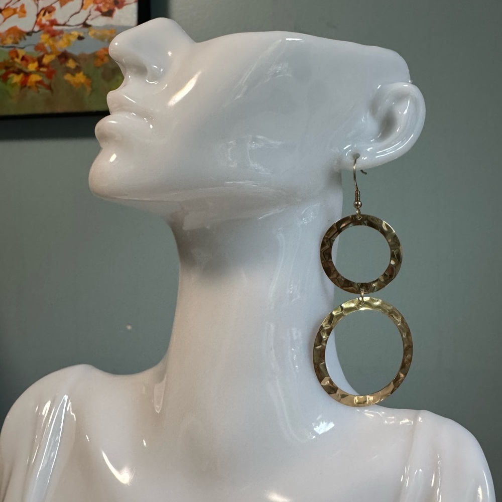 Vintage Gold Toned Dangled Earrings